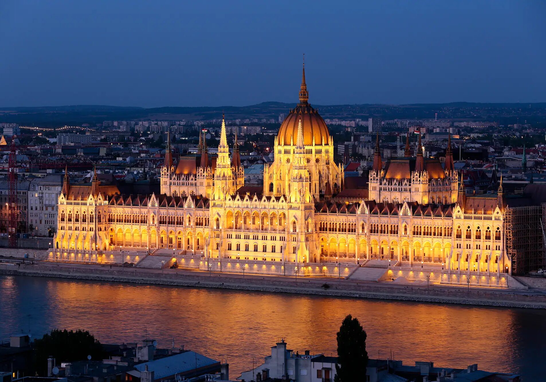 DANUBE_HU_Budapest_Parliament