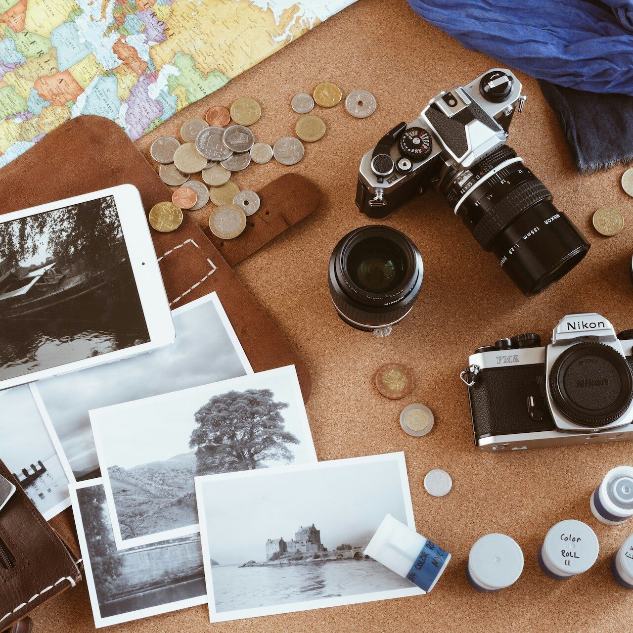 Travel planning process icons showing design, booking, and journey support.